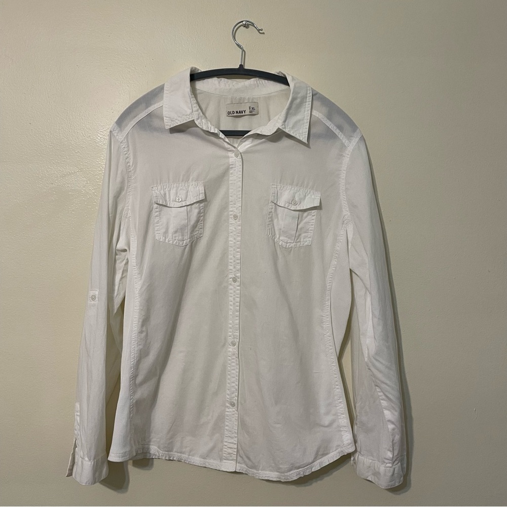 3/$15 ❤️ Old Navy White Long Sleeve Button Down Shirt